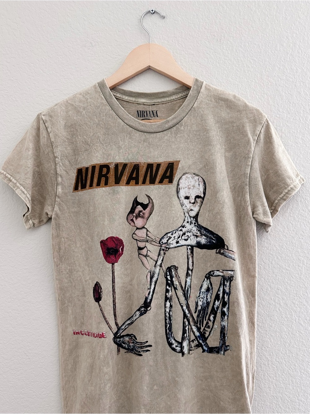 NEW Nirvana Incesticide Graphic Band T-Shirt - Picture 3 of 6